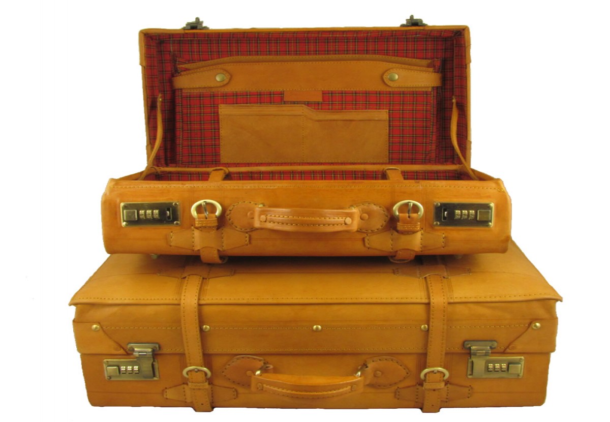 Ashwood Leather Large Vintage Suitcase Pediwear Luggage