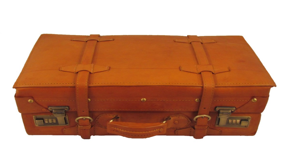 Ashwood Leather Medium Vintage Suitcase
